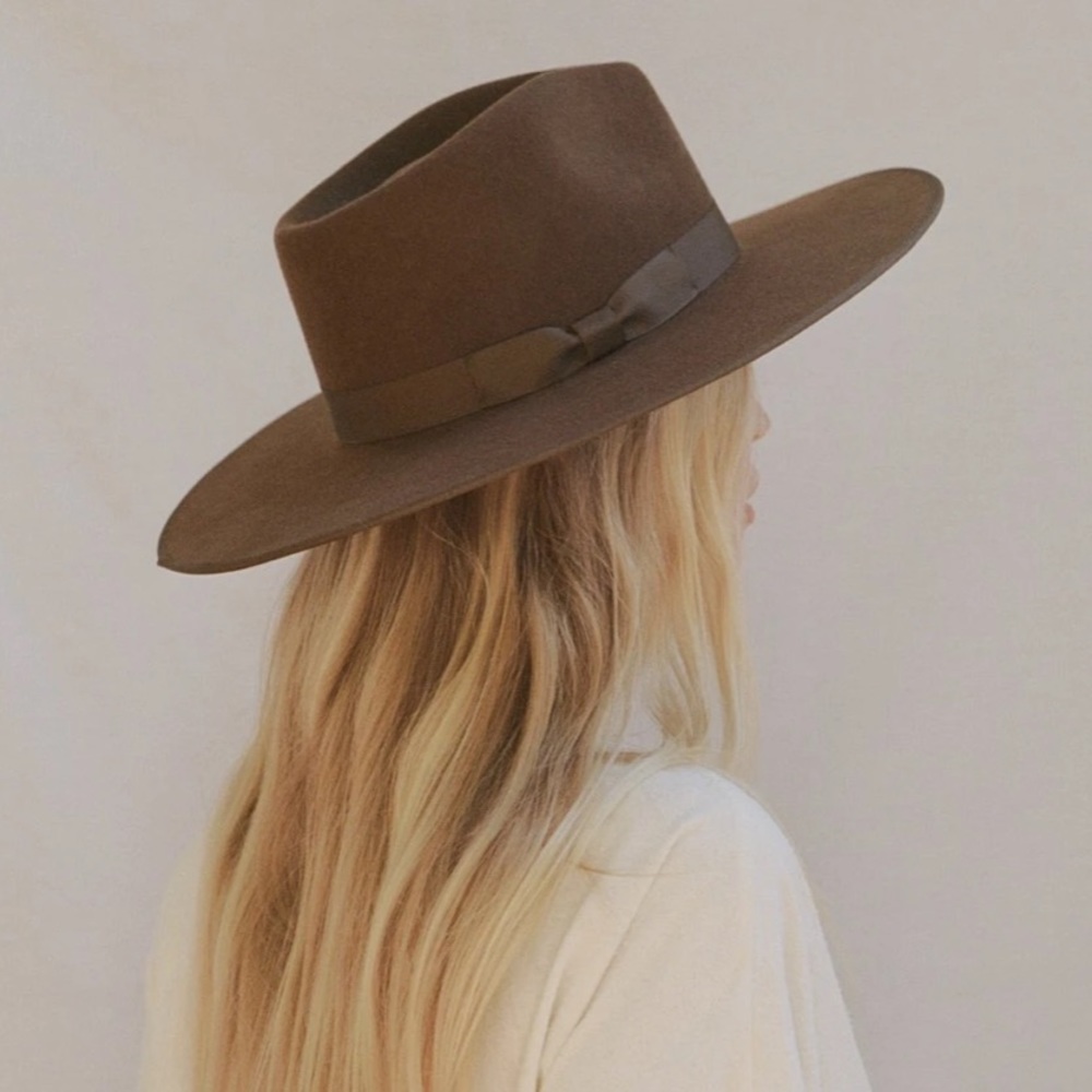 ISO Lack of Color Coco Rancher NWT - SM 55cm